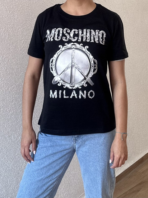 Playera moschino online