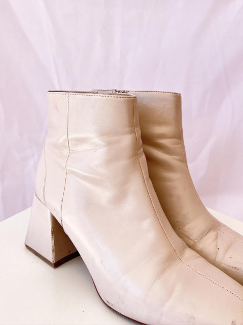 Botines color online hueso