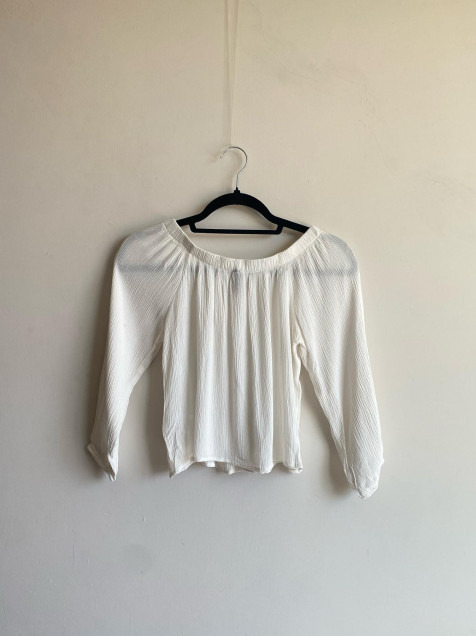 Blusa blanca cuidado best sale con el perro