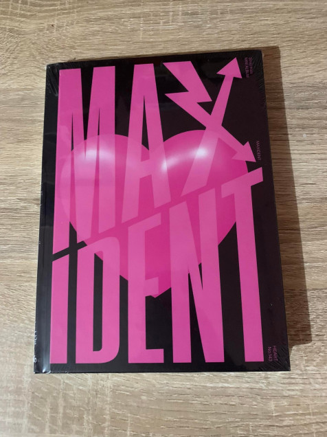 Album maxident - hyunjinbright - LolaPay