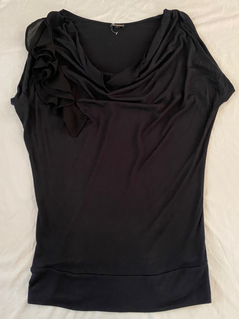 Blusa on sale cuello holgado