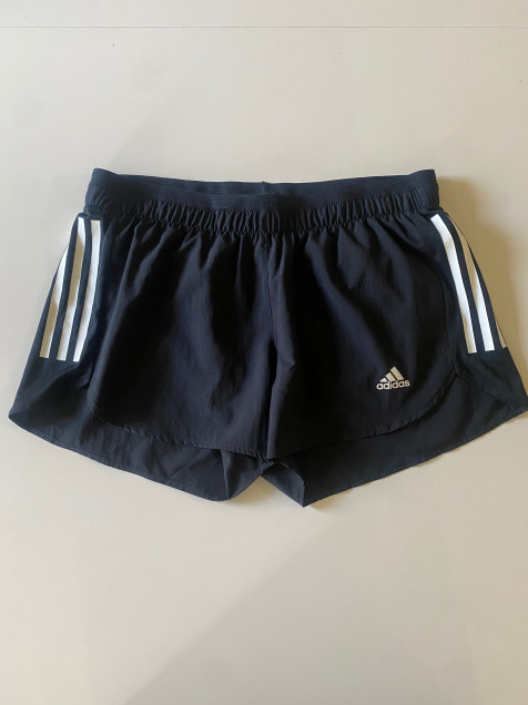 Shorts deportivos negros